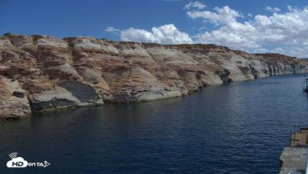 Lake Powell Antelope Point Marina Live Webcam - Sep 1, 2026, 12:28pm MST