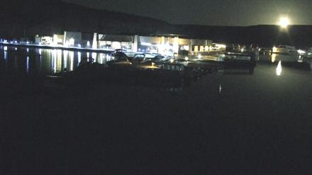 Lake Powell Antelope Point Marina Live Webcam - Jan 30, 2026, 5:32am MST