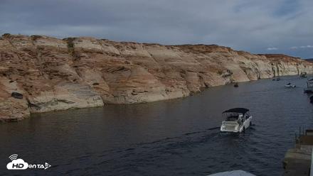 Lake Powell Antelope Point Marina Live Webcam - Sep 24, 2026, 3:38pm MST