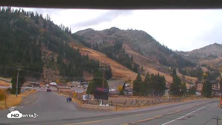 Palisades Tahoe KT-22 Live Webcam - Oct 21, 2026, 11:40am PDT
