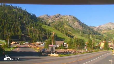 Palisades Tahoe KT-22 Live Webcam - Jun 12, 2026, 7:02am PDT