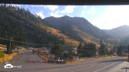 Palisades Tahoe KT-22 Live Webcam - Sep 16, 2026, 5:30pm PDT