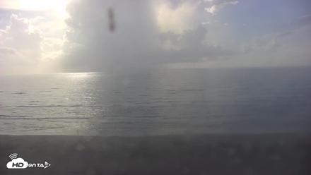 Gulf Shores - Port Aransas Live Beach Cam - Sep 16, 2026, 9:02am CDT