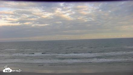 Gulf Shores - Port Aransas Live Beach Cam - Oct 5, 2026, 6:31pm CDT