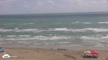 Gulf Shores - Port Aransas Live Beach Cam - Sep 24, 2026, 12:35pm CDT