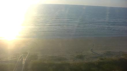 Gulf Shores - Port Aransas Live Beach Cam - Oct 15, 2025, 8:14am CDT