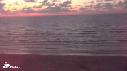 Gulf Shores - Port Aransas Live Beach Cam - Sep 26, 2026, 6:46am CDT