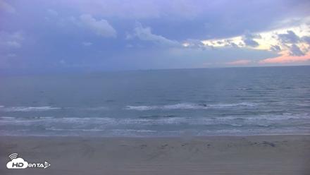 Gulf Shores - Port Aransas Live Beach Cam - Sep 10, 2026, 7:10am CDT