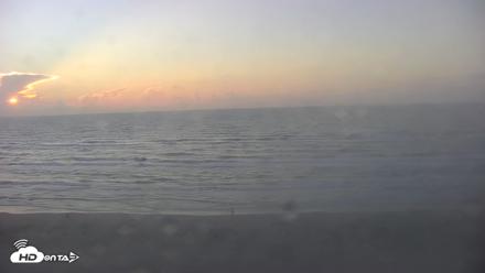 Gulf Shores - Port Aransas Live Beach Cam - Sep 14, 2026, 7:24am CDT