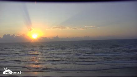 Gulf Shores - Port Aransas Live Beach Cam - Oct 14, 2026, 7:39am CDT