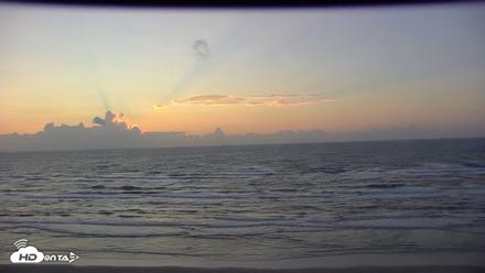 Gulf Shores - Port Aransas Live Beach Cam - Oct 14, 2026, 7:34am CDT