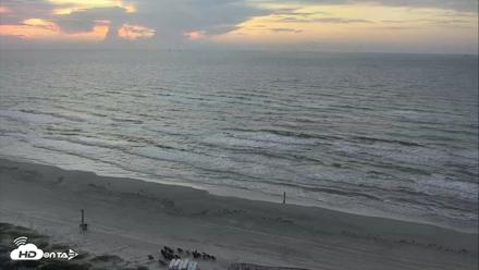 Port Aransas Beach - Sea Gull Condos Live Webcam - Sep 4, 2026, 7:03am CDT