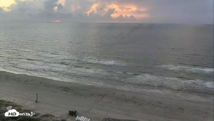 Port Aransas Beach - Sea Gull Condos Live Webcam - Sep 9, 2026, 7:19am CDT