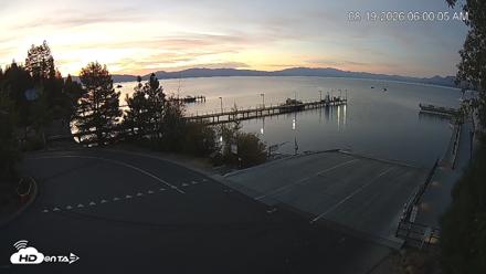 North Lake Tahoe Boat Ramp Live Webcam - Aug 19, 2026, 6:01am PDT