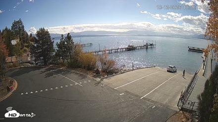 North Lake Tahoe Boat Ramp Live Webcam - Oct 12, 2026, 10:58am PDT