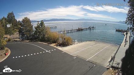 North Lake Tahoe Boat Ramp Live Webcam - Sep 14, 2026, 1:50pm PDT