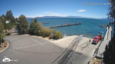 North Lake Tahoe Boat Ramp Live Webcam - Jul 25, 2026, 1:56pm PDT