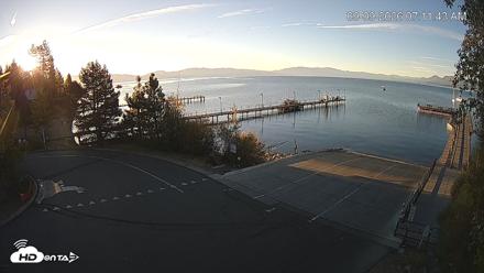 North Lake Tahoe Boat Ramp Live Webcam - Sep 9, 2026, 7:12am PDT