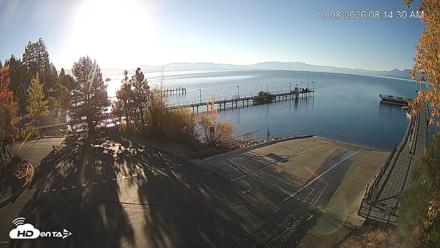 North Lake Tahoe Boat Ramp Live Webcam - Oct 8, 2026, 8:15am PDT