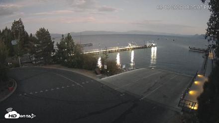 North Lake Tahoe Boat Ramp Live Webcam - Aug 10, 2026, 8:35pm PDT