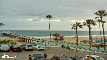 Manhattan Beach Pier North Live Cam - Oct 11, 2026, 6:25pm PDT