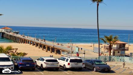 Manhattan Beach Pier North Live Cam - Oct 6, 2026, 12:18pm PDT