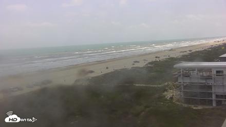 Sandcastle Condos Port Aransas Live Beach Cam - Apr 16, 2026, 1:21pm CDT