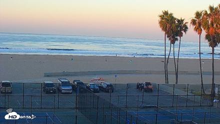 Venice Beach Wide View Live Webcam - Oct 18, 2026, 7:12am PDT