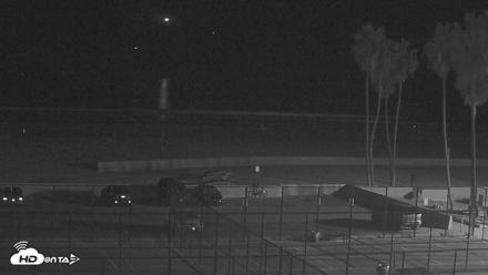 Venice Beach Wide View Live Webcam - Oct 16, 2026, 8:22pm PDT