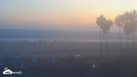Venice Beach Wide View Live Webcam - Aug 29, 2026, 7:30pm PDT