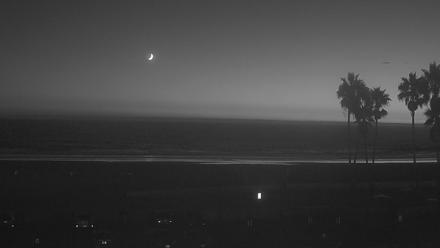 Venice Beach Wide View Live Webcam - Sep 24, 2025, 7:36pm PDT