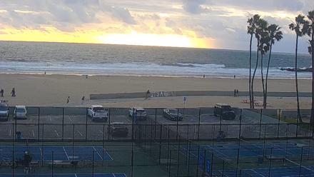Venice Beach Wide View Live Webcam - Feb 17, 2026, 4:48pm PST