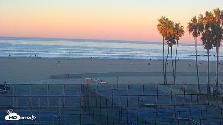 Venice Beach Wide View Live Webcam - Oct 4, 2026, 6:59am PDT