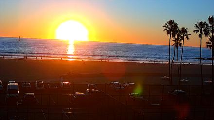 Venice Beach Wide View Live Webcam - Jan 13, 2026, 4:58pm PST