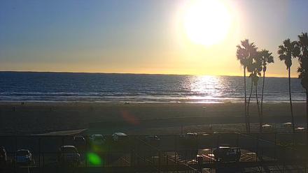 Venice Beach Wide View Live Webcam - Oct 15, 2025, 5:45pm PDT