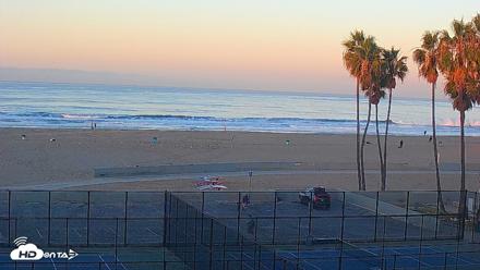 Venice Beach Wide View Live Webcam - Oct 19, 2026, 7:15am PDT