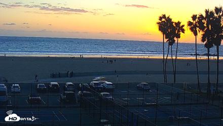 Venice Beach Wide View Live Webcam - Oct 12, 2026, 6:24pm PDT