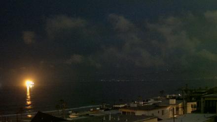 Santa Monica Bay Live Webcam - Apr 6, 2026, 5:58am PDT