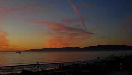 Santa Monica Bay Live Webcam - Jan 16, 2026, 5:24pm PST