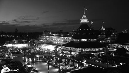 Hotel Del Coronado 4K Roaming Live Cam - Apr 18, 2026, 7:54pm PDT