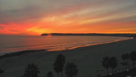Hotel Del Coronado 4K Roaming Live Cam - Jan 28, 2026, 5:31pm PST
