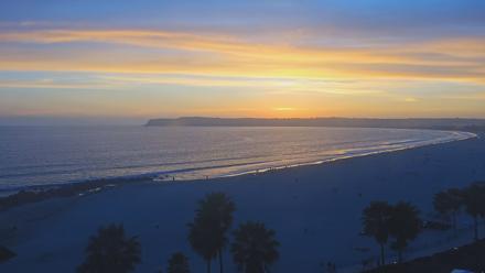 Hotel Del Coronado 4K Roaming Live Cam - Mar 27, 2026, 7:08pm PDT