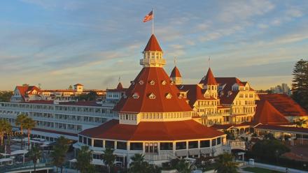 Hotel Del Coronado 4K Roaming Live Cam - Jan 9, 2026, 7:10am PST