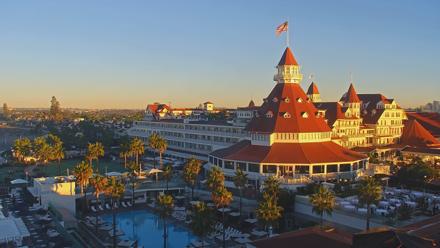 Hotel Del Coronado 4K Roaming Live Cam - Oct 29, 2025, 7:25am PDT