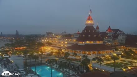 Hotel Del Coronado 4K Roaming Live Cam - Jul 16, 2026, 5:42am PDT