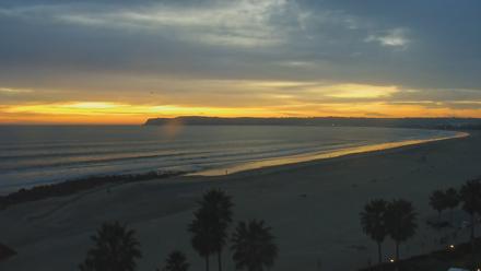 Hotel Del Coronado 4K Roaming Live Cam - Feb 5, 2026, 5:38pm PST