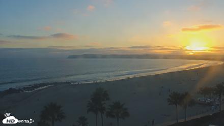 Hotel Del Coronado 4K Roaming Live Cam - Jul 30, 2026, 7:38pm PDT