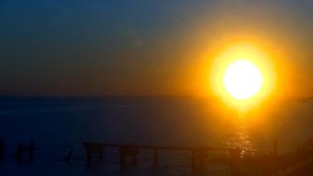 Rod & Reel Pier Live Webcam - Nov 15, 2025, 7:01am EST