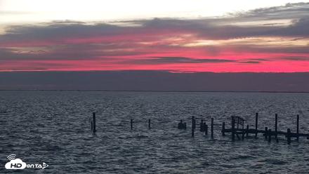 Anna Maria Island Florida Live Webcam - Apr 19, 2026, 6:46am EDT