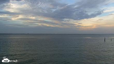 Anna Maria Island Florida Live Webcam - Aug 22, 2026, 7:42pm EDT